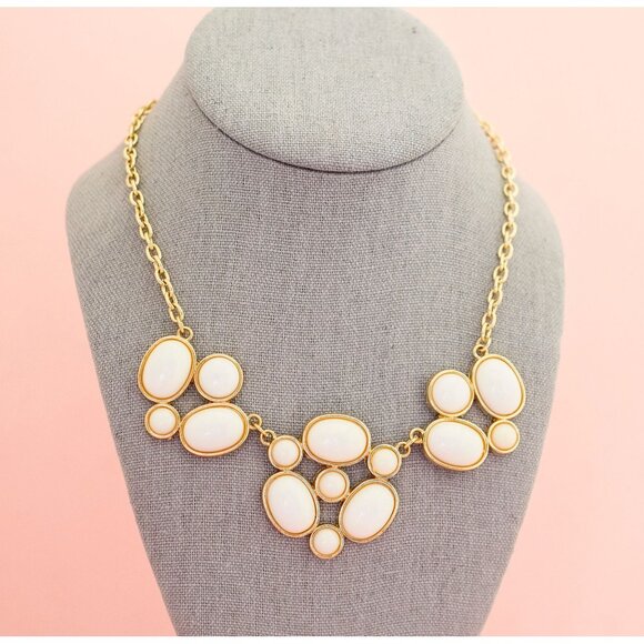 Vintage Heavenly Stones Bib Necklace | 18 inch | H19 - Picture 2 of 4